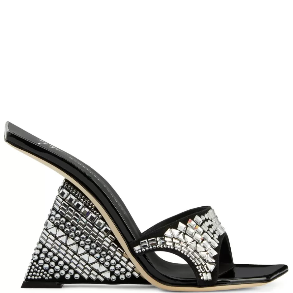 Giuseppe Zanotti Sandals*Akira Shine Black