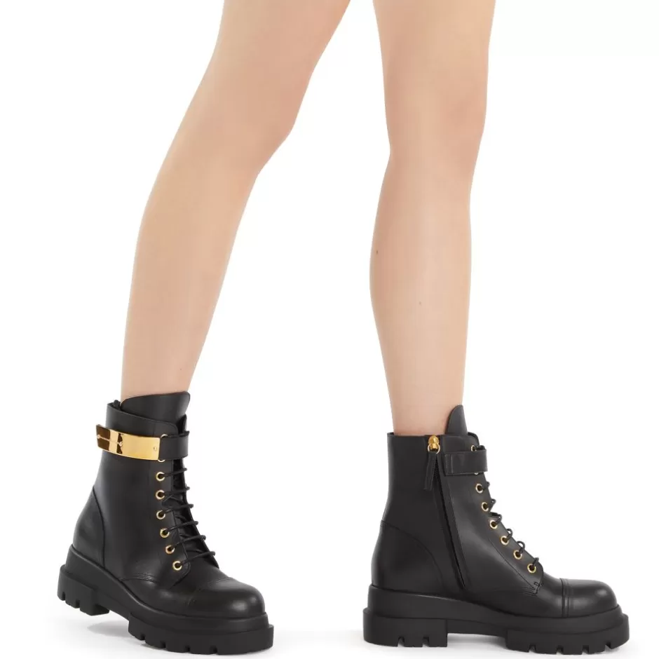 Giuseppe Zanotti Boots*Alexa Black