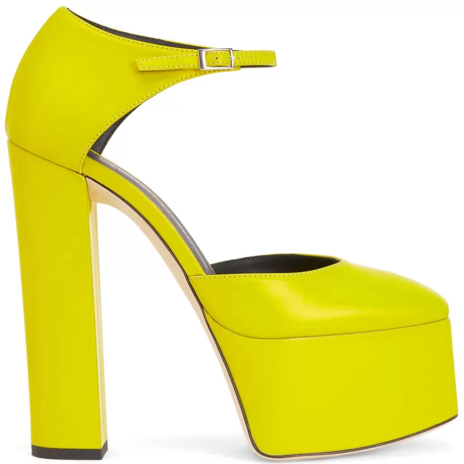 Giuseppe Zanotti Sandals*Bebe Yellow