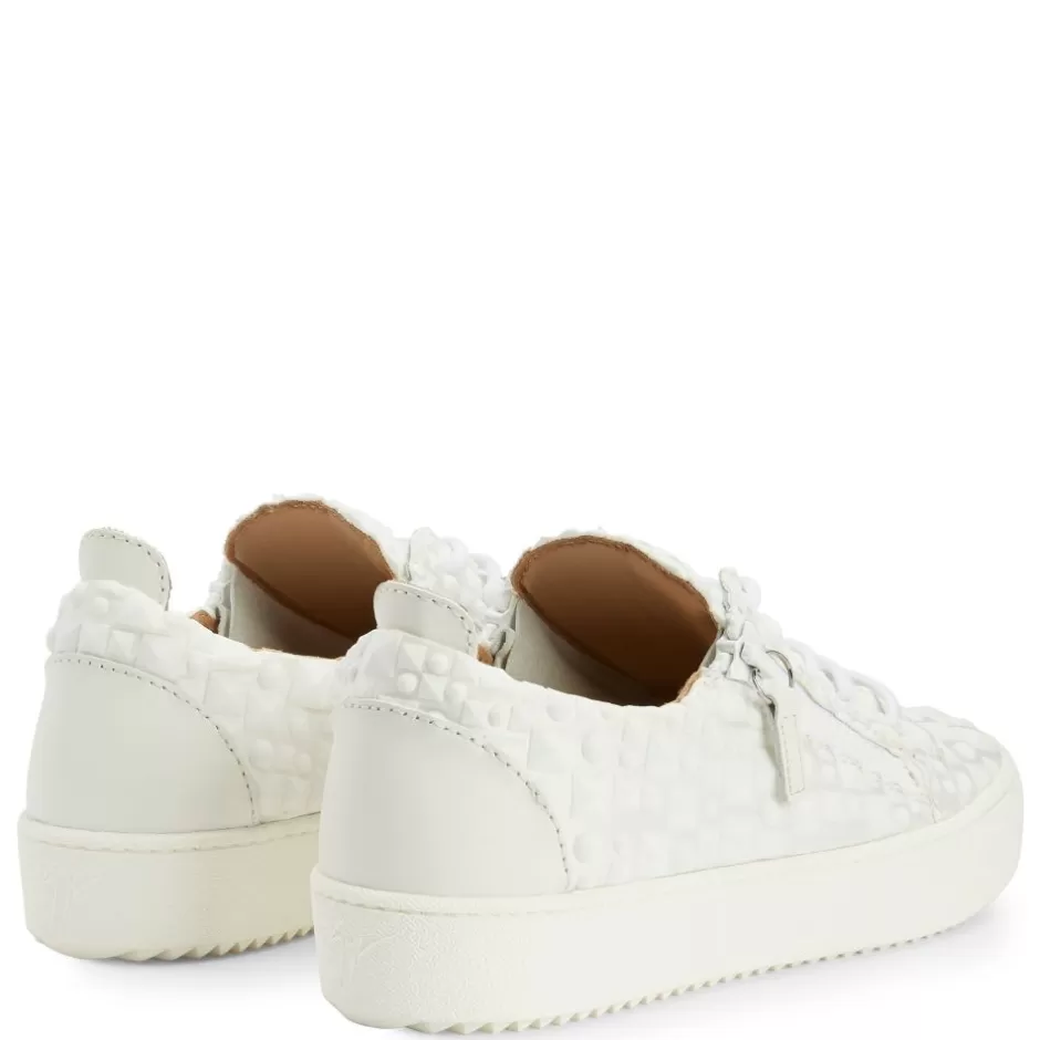 Giuseppe Zanotti Sneakers*Gail White